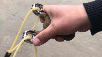 弹弓飞镖视频