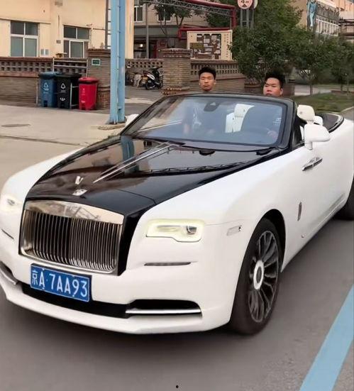 开劳斯莱斯视频,劳斯莱斯驾驭时光之旅
